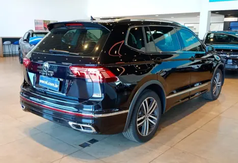 VOLKSWAGEN Tiguan 2.0 300 TSI ALLSPACE R-LINE TURBO AUTOM�TICO, Foto 9