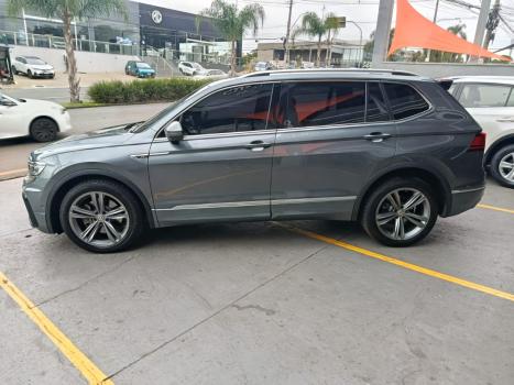 VOLKSWAGEN Tiguan 2.0 350 TSI TOTAL FLEX ALLSPACE R-LINE 4-MOTION TURBO AUTOM�TICO DSG, Foto 6