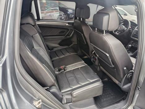 VOLKSWAGEN Tiguan 2.0 350 TSI TOTAL FLEX ALLSPACE R-LINE 4-MOTION TURBO AUTOM�TICO DSG, Foto 9