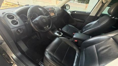 VOLKSWAGEN Tiguan 2.0 16V 4P FSI 4WD TURBO AUTOMÁTICO, Foto 2