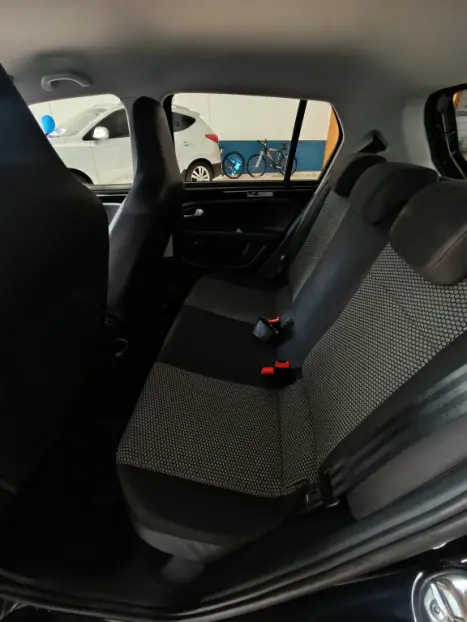 VOLKSWAGEN UP 1.0 12V 4P TSI FLEX MOVE UP, Foto 7 VOLKSWAGEN UP 1.0 12V 4P TSI FLEX MOVE UP, Foto 7