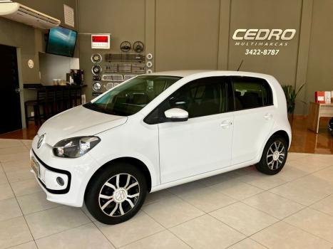 VOLKSWAGEN UP 1.0 12V 4P HIGH FLEX, Foto 2