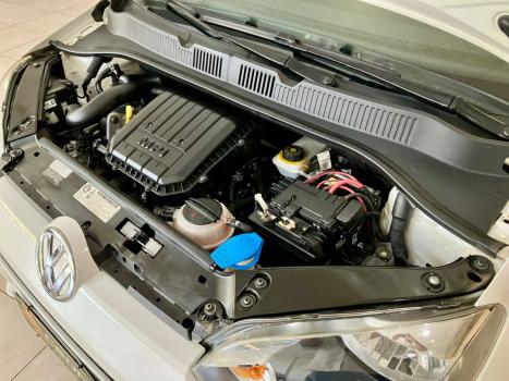 VOLKSWAGEN UP 1.0 12V 4P HIGH FLEX, Foto 24