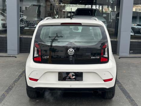 VOLKSWAGEN UP 1.0 4P FLEX 170 TSI XTREME, Foto 4