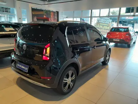 VOLKSWAGEN UP 1.0 4P FLEX 170 TSI XTREME, Foto 9