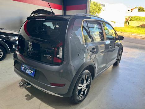 VOLKSWAGEN UP 1.0 4P FLEX 170 TSI XTREME, Foto 5