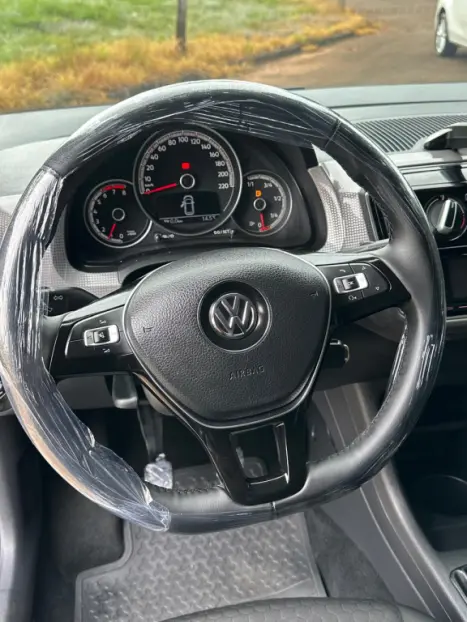 VOLKSWAGEN UP 1.0 4P FLEX 170 TSI XTREME, Foto 9
