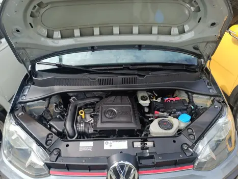 VOLKSWAGEN UP 1.0 4P FLEX 170 TSI CONNECT, Foto 6