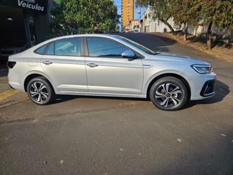 VOLKSWAGEN Virtus 1.0 4P 200 TSI FLEX COMFORTLINE AUTOMTICO, Foto 4