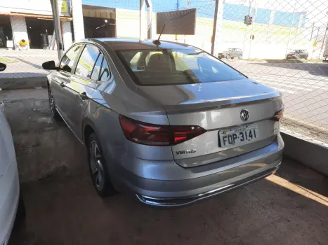 VOLKSWAGEN Virtus 1.0 4P 200 TSI FLEX HIGHLINE AUTOMTICO, Foto 2