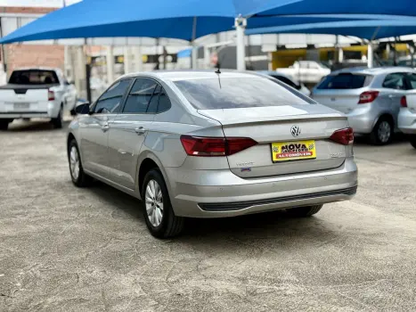 VOLKSWAGEN Virtus 1.0 4P 200 TSI FLEX COMFORTLINE AUTOMTICO, Foto 4