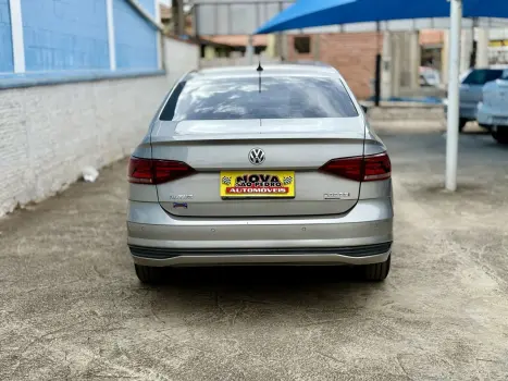 VOLKSWAGEN Virtus 1.0 4P 200 TSI FLEX COMFORTLINE AUTOMTICO, Foto 5