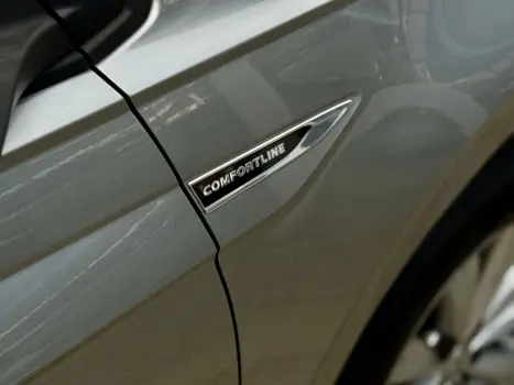 VOLKSWAGEN Virtus 1.0 4P 200 TSI FLEX COMFORTLINE AUTOMTICO, Foto 8