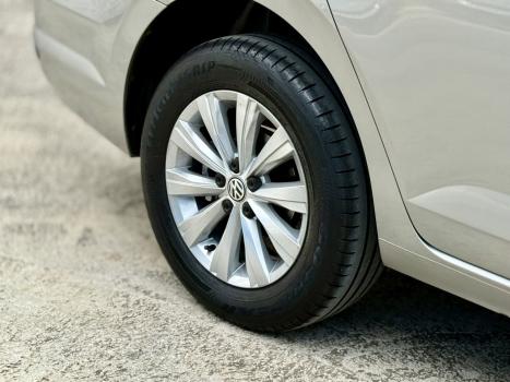 VOLKSWAGEN Virtus 1.0 4P 200 TSI FLEX COMFORTLINE AUTOMTICO, Foto 9