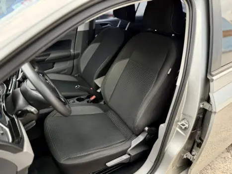 VOLKSWAGEN Virtus 1.0 4P 200 TSI FLEX COMFORTLINE AUTOMTICO, Foto 13