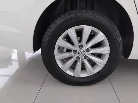 VOLKSWAGEN Virtus 1.0 4P 200 TSI FLEX COMFORTLINE AUTOMTICO, Foto 8