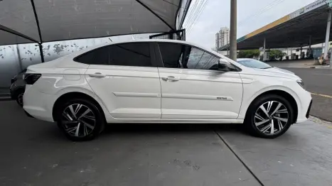 VOLKSWAGEN Virtus 1.0 4P 200 TSI FLEX HIGHLINE AUTOMTICO, Foto 7