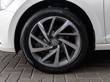 VOLKSWAGEN Virtus 1.0 4P 200 TSI FLEX HIGHLINE AUTOMTICO, Foto 30