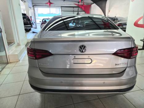 VOLKSWAGEN Virtus 1.0 4P 200 TSI FLEX COMFORTLINE AUTOMÁTICO, Foto 6 VOLKSWAGEN Virtus 1.0 4P 200 TSI FLEX COMFORTLINE AUTOMÁTICO, Foto 6