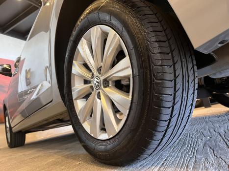 VOLKSWAGEN Virtus 1.0 4P 200 TSI FLEX COMFORTLINE AUTOMÁTICO, Foto 5 VOLKSWAGEN Virtus 1.0 4P 200 TSI FLEX COMFORTLINE AUTOMÁTICO, Foto 5