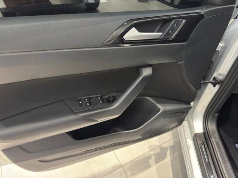 VOLKSWAGEN Virtus 1.0 4P 200 TSI FLEX COMFORTLINE AUTOMTICO, Foto 7