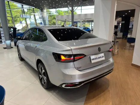 VOLKSWAGEN Virtus 1.0 4P 200 TSI FLEX COMFORTLINE AUTOMTICO, Foto 11