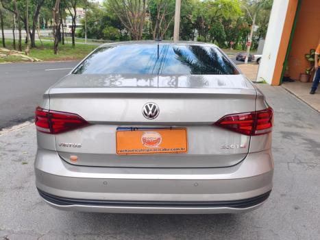 VOLKSWAGEN Virtus 1.0 4P 200 TSI FLEX COMFORTLINE AUTOMTICO, Foto 7