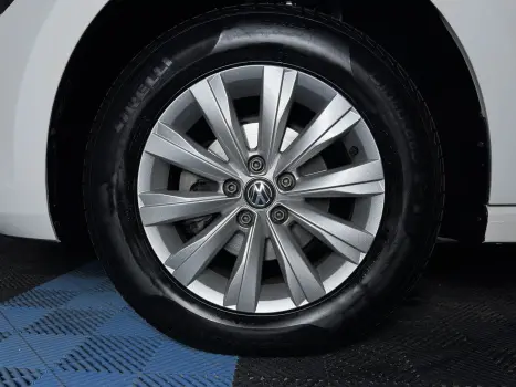 VOLKSWAGEN Virtus 1.6 4P MSI FLEX AUTOMTICO, Foto 10