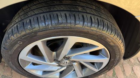 VOLKSWAGEN Virtus 1.0 4P 200 TSI FLEX HIGHLINE AUTOMTICO, Foto 11