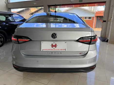 VOLKSWAGEN Virtus 1.0 4P 170 TSI AUTOM�TICO, Foto 5