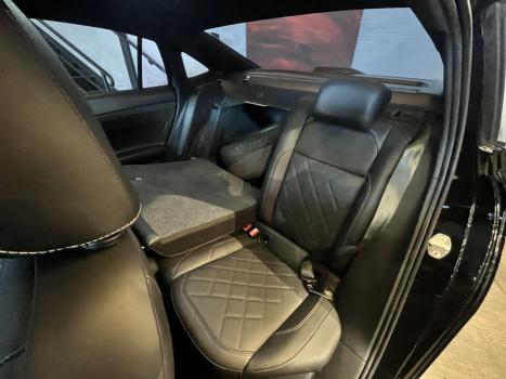 VOLKSWAGEN Virtus 1.4 4P 250 TSI EXCLUSIVE AUTOM�TICO, Foto 9