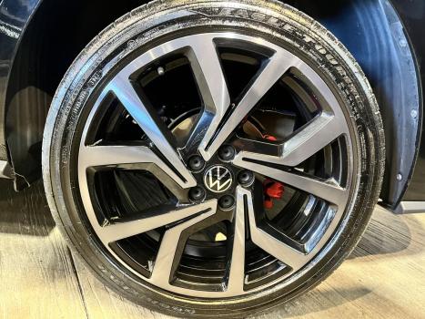 VOLKSWAGEN Virtus 1.4 4P 250 TSI EXCLUSIVE AUTOM�TICO, Foto 10