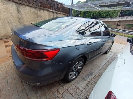 VOLKSWAGEN Virtus 1.0 4P 200 TSI FLEX HIGHLINE AUTOM�TICO, Foto 10