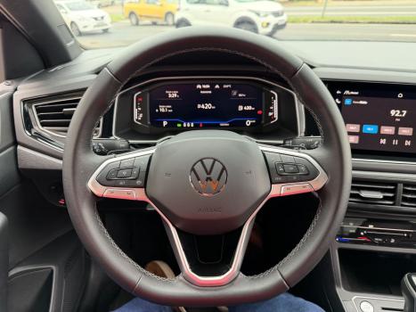VOLKSWAGEN Virtus 1.4 4P 250 TSI EXCLUSIVE AUTOM�TICO, Foto 19