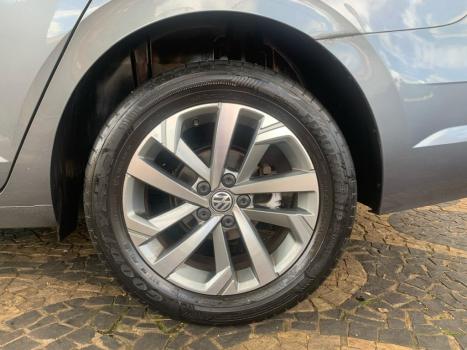 VOLKSWAGEN Virtus 1.0 4P 200 TSI FLEX COMFORTLINE AUTOM�TICO, Foto 6