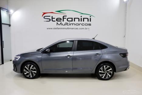 VOLKSWAGEN Virtus 1.0 4P 200 TSI FLEX HIGHLINE AUTOM�TICO, Foto 10