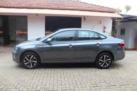VOLKSWAGEN Virtus 1.0 4P 200 TSI FLEX COMFORTLINE AUTOM�TICO, Foto 4
