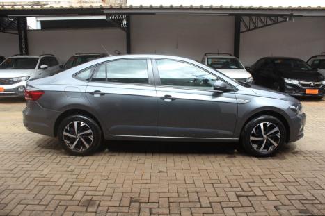 VOLKSWAGEN Virtus 1.0 4P 200 TSI FLEX COMFORTLINE AUTOM�TICO, Foto 8