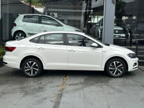 VOLKSWAGEN Virtus 1.0 4P 200 TSI FLEX COMFORTLINE AUTOM�TICO, Foto 4