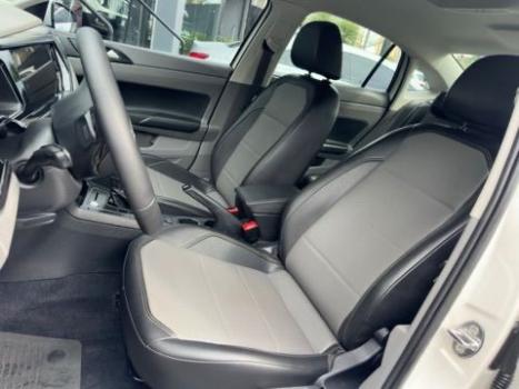 VOLKSWAGEN Virtus 1.0 4P 200 TSI FLEX COMFORTLINE AUTOM�TICO, Foto 9