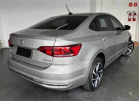 VOLKSWAGEN Virtus 1.0 4P 200 TSI FLEX HIGHLINE AUTOM�TICO, Foto 3
