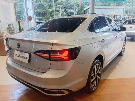 VOLKSWAGEN Virtus 1.0 4P 200 TSI FLEX HIGHLINE AUTOM�TICO, Foto 9