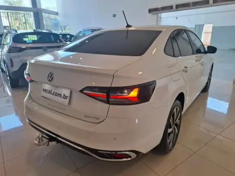 VOLKSWAGEN Virtus 1.0 4P 200 TSI FLEX HIGHLINE AUTOM�TICO, Foto 9