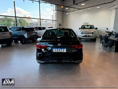 VOLKSWAGEN Virtus 1.0 4P 200 TSI FLEX HIGHLINE AUTOM�TICO, Foto 9