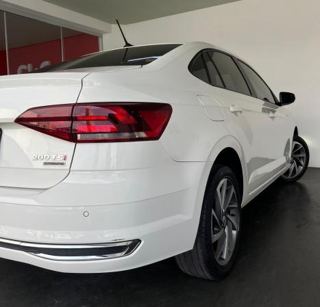 VOLKSWAGEN Virtus 1.0 4P 200 TSI FLEX HIGHLINE AUTOM�TICO, Foto 8