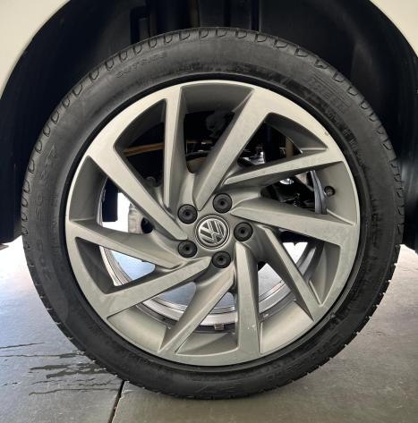 VOLKSWAGEN Virtus 1.0 4P 200 TSI FLEX HIGHLINE AUTOM�TICO, Foto 11