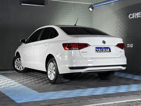 VOLKSWAGEN Virtus 1.6 4P MSI FLEX AUTOM�TICO, Foto 3