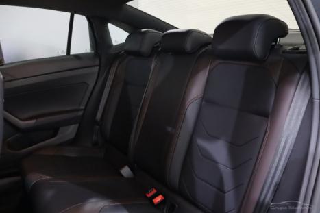 VOLKSWAGEN Virtus 1.0 4P 200 TSI FLEX HIGHLINE AUTOM�TICO, Foto 8
