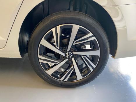 VOLKSWAGEN Virtus 1.0 4P 200 TSI FLEX HIGHLINE AUTOM�TICO, Foto 8