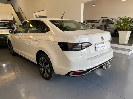 VOLKSWAGEN Virtus 1.0 4P 200 TSI FLEX HIGHLINE AUTOM�TICO, Foto 11